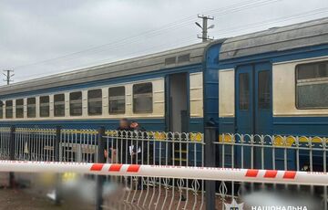 Взрыв на железнодорожном вокзале в Овруче: четыре человека погибли, еще 12 пострадали Взрыв на железнодорожном вокзале в Овруче: четыре человека погибли, еще 12 пострадали