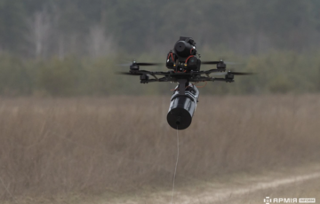 Росіяни атакували FPV-дроном машину, яка розвозила хліб у Чернігівській області