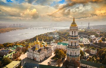 Данілов заявив, що виносити за ноги священиків УПЦ МП із Лаври не будуть