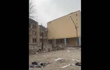 Три человека погибли в результате российского удара по Кривому Рогу: первые кадры Три человека погибли в результате российского удара по Кривому Рогу: первые кадры