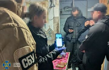 Коригував удаи по місту: в Миколаєві затримали працівника облтеплоенерго