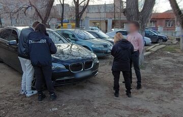 Во время свадьбы в Одесской области жених устроил стрельбу Во время свадьбы в Одесской области жених устроил стрельбу