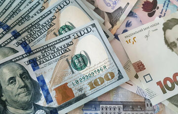 В Украине продолжается рекордное падение гривны