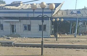 Из-за удара по Синельникову задерживаются несколько поездов