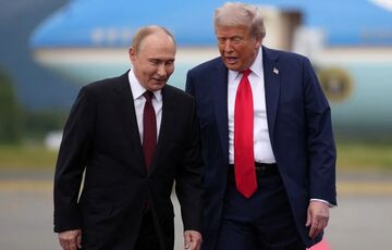 Трамп и Путин проводят телефонные переговоры, - СМИ Трамп и Путин проводят телефонные переговоры, - СМИ