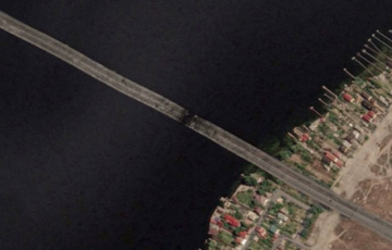 У Зеленського закликали окупантів тікати з Херсона: як зараз виглядає Антонівський міст