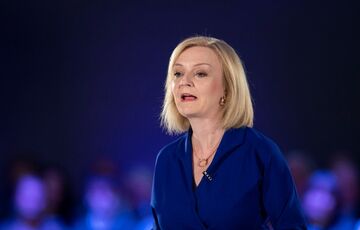 Кулеба рассказал, как отставка Лиз Трасс повлияет на помощь Украине 