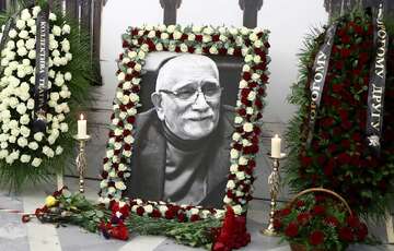 В Москве Армена Джигарханяна провожают в последний путь (Трансляция)