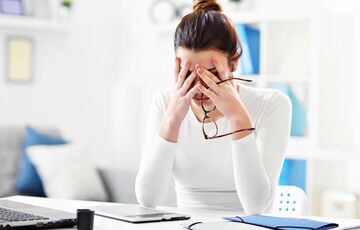 Стрес на роботі: 9 способів його позбутися