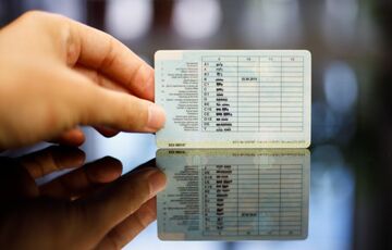 Водительские права в Украине будут получать по новой системе: детали