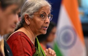 Индия официально проигнорировала требования Трампа по покупке российской нефти Индия официально проигнорировала требования Трампа по покупке российской нефти