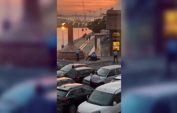 В Португалии русскоговорящий турист ”пригрозил” устроить взрыв, заказывая гранатовый сок с переводчиком В Португалии русскоговорящий турист ”пригрозил” устроить взрыв, заказывая гранатовый сок с переводчиком