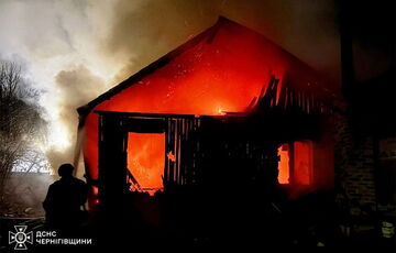 Россияне дважды атаковали приграничный город в Черниговской области: есть пострадавшие