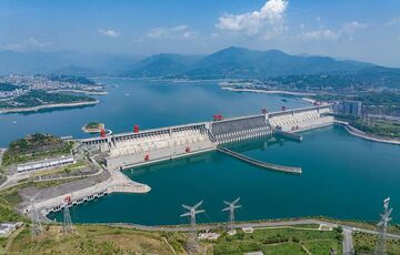 Китайська гребля сповільнила швидкість обертання Землі