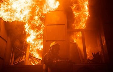 Российская ракета повредила здание генконсульства Китая в Одессе: фото