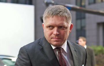 Фіцо пояснив, чому виступає проти приєднання України до НАТО Фіцо пояснив, чому виступає проти приєднання України до НАТО