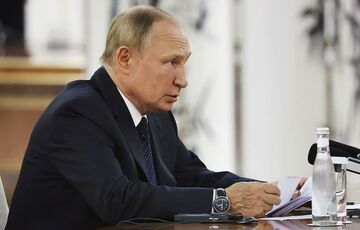 Екс-заступник генсека НАТО розповів, як Путін відповість на провали армії РФ у Харківській області Екс-заступник генсека НАТО розповів, як Путін відповість на провали армії РФ у Харківській області