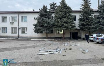 Теракт у відділенні поліції під Одесою: виробника бомби затримано без права на заставу Теракт у відділенні поліції під Одесою: виробника бомби затримано без права на заставу