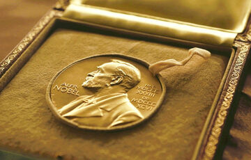 Нобелевский фонд отозвал приглашение послам России, Беларуси и Ирана на церемонию вручения премий Нобелевский фонд отозвал приглашение послам России, Беларуси и Ирана на церемонию вручения премий