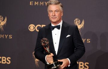 Трагедия на сьемках в США: актер случайно застрелил оператора украинского происхождения     Трагедия на сьемках в США: актер случайно застрелил оператора украинского происхождения