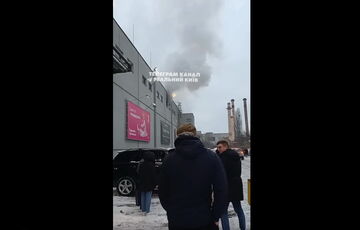 У Києві палає дитяча кімната відомого ТЦ: відео