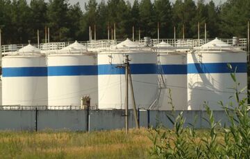 Дрони СБУ вразили два важливі об'єкти в Росії, - ЗМІ