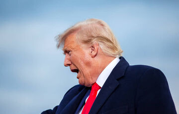 ФБР искало в резиденции Трампа документы о ядерным оружии