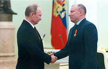 Британия ввела санкции против племянницы Путина и самого богатого человека России Британия ввела санкции против племянницы Путина и самого богатого человека России