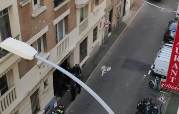 В пригороде Парижа владелец ресторана захватил в заложники сотрудников заведения