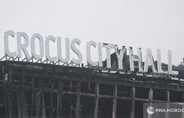 Теракт у ”Крокусі”: ФСБ заявляє про затримання таджиків, які ”мали намір втекти в Україну” Теракт у ”Крокусі”: ФСБ заявляє про затримання таджиків, які ”мали намір втекти в Україну”