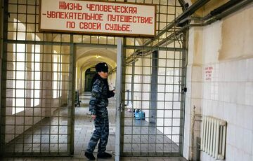 В России освободили около 30 тысяч заключенных для ”Шторма Z”