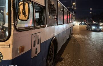 Россияне атаковали Сумы при помощи дрона: три человека пострадали