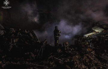 Окупанти одночасно вдарили 6 ракетами С-300 по Покровському району Окупанти одночасно вдарили 6 ракетами С-300 по Покровському району