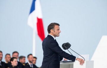 Рейтинг Макрона вырос после заявлений о поддержке Украины Рейтинг Макрона вырос после заявлений о поддержке Украины