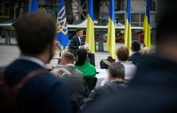 Зеленский объяснил, зачем уволили трех министров Зеленский объяснил, зачем уволили трех министров