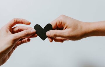 Это убивает любовь: 7 вещей, которые нельзя делать в отношениях