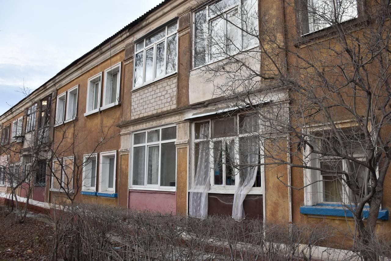 Россия ударила ракетами по школе-интернату в Краматорске: фото — фото