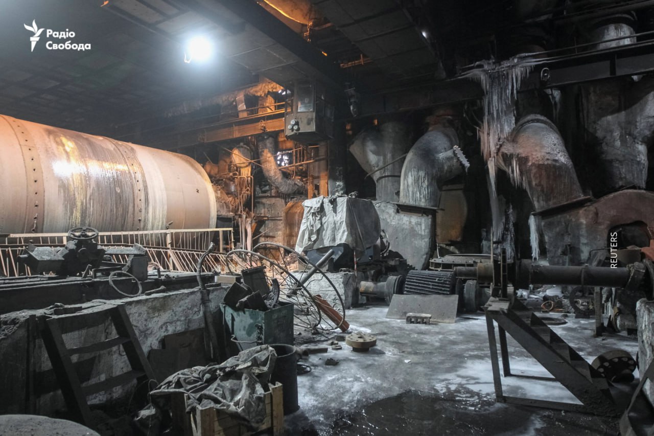 Появились фото разрушенной российской атакой украинской ТЭЦ — фото 5