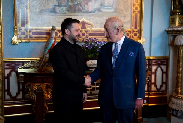 Зеленский в ходе визита в Великобританию встретился с королем Чарльзом III