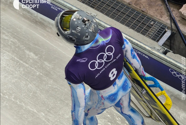 Гераскевич вышел в ”шлеме памяти” на тренировку, проигнорировав запрет МОК