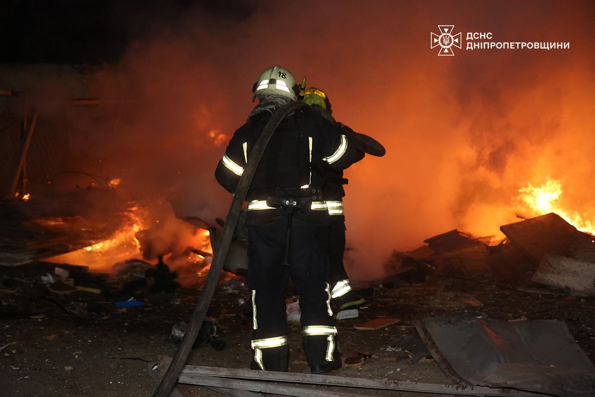 Три человека пострадали в результате российских обстрелов Днепропетровской области — фото 7