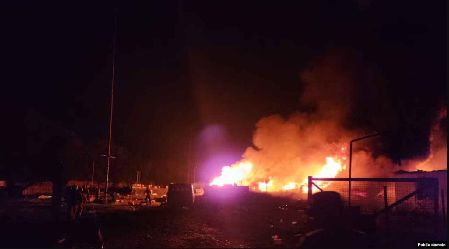 У Нагірному Карабаху вибухнув склад із бензином: сотні постраждалих — фото