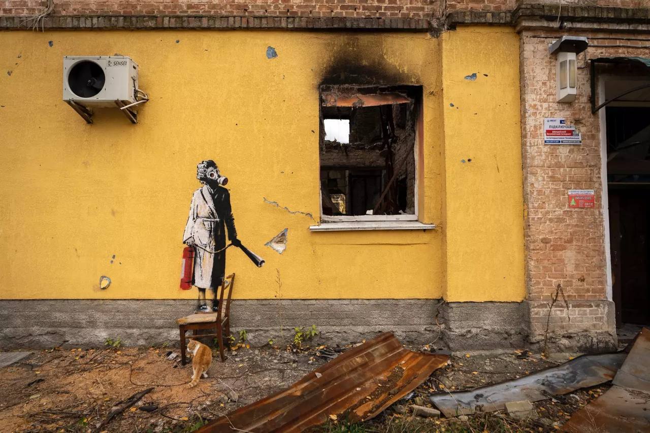 Бэнкси подтвердил авторство 7 своих работ в Украине: фото — фото 3