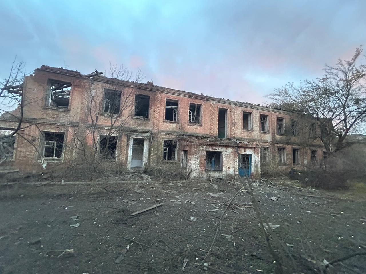 Росіяни атакували Донецьку область: загинула одна людина, троє постраждали — фото 4