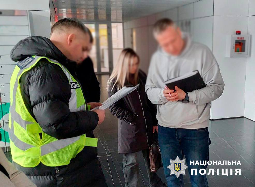 Силовики пришли с обысками на крупнейшие фармацевтические заводы, среди них: Артериум, Фармак и Дарница — фото 4