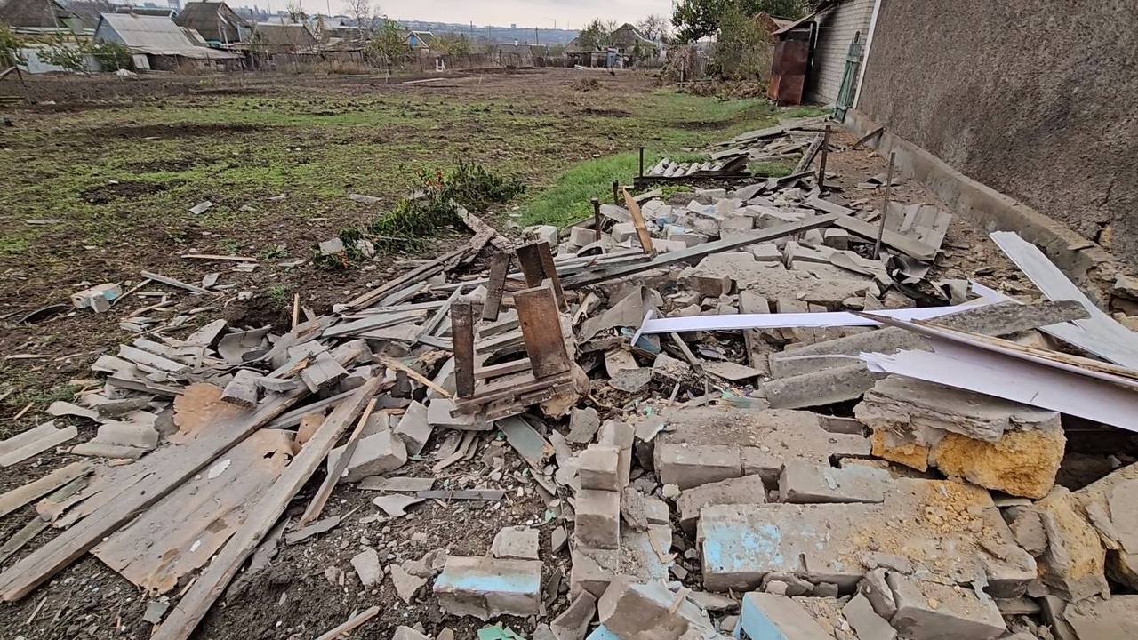 Російська армія обстріляла Чорнобаївку касетними снарядами: троє загиблих (фото) — фото
