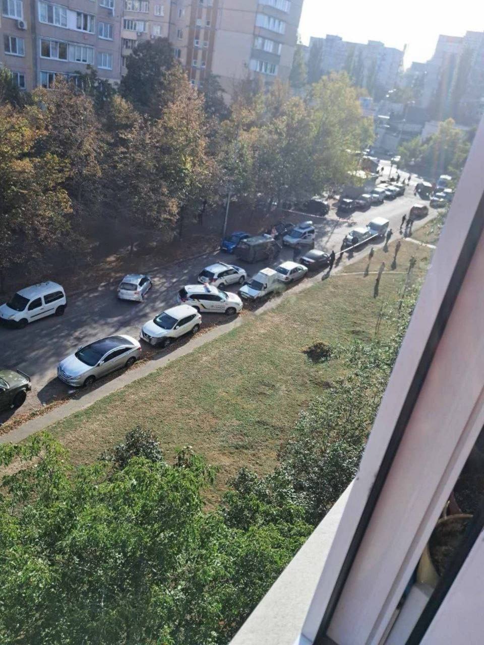 У Києві сталася стрілянина на блокпосту: військові відкрили вогонь — фото 1