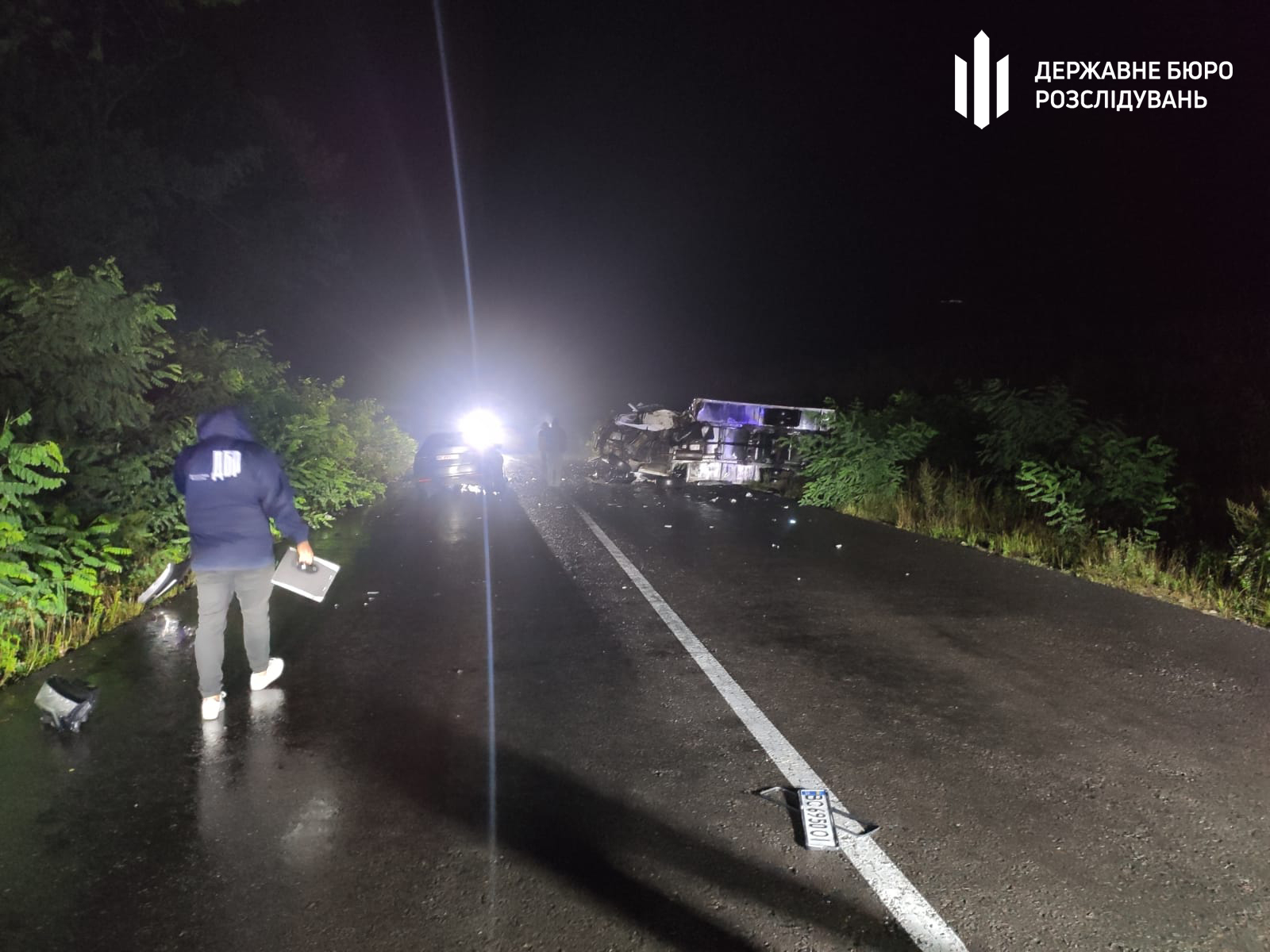 В Ивано-Франковской области произошло ДТП с участием детектива НАБУ: фото, видео — фото 2