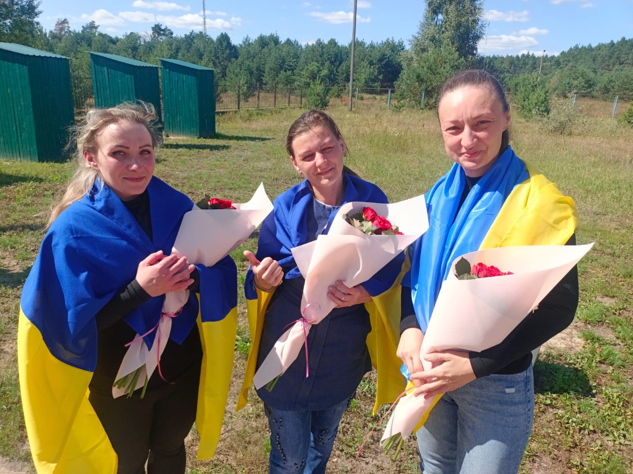 Обмен пленными: домой вернулись украинцы, которые были в плену более 10 лет (фото) — фото 3