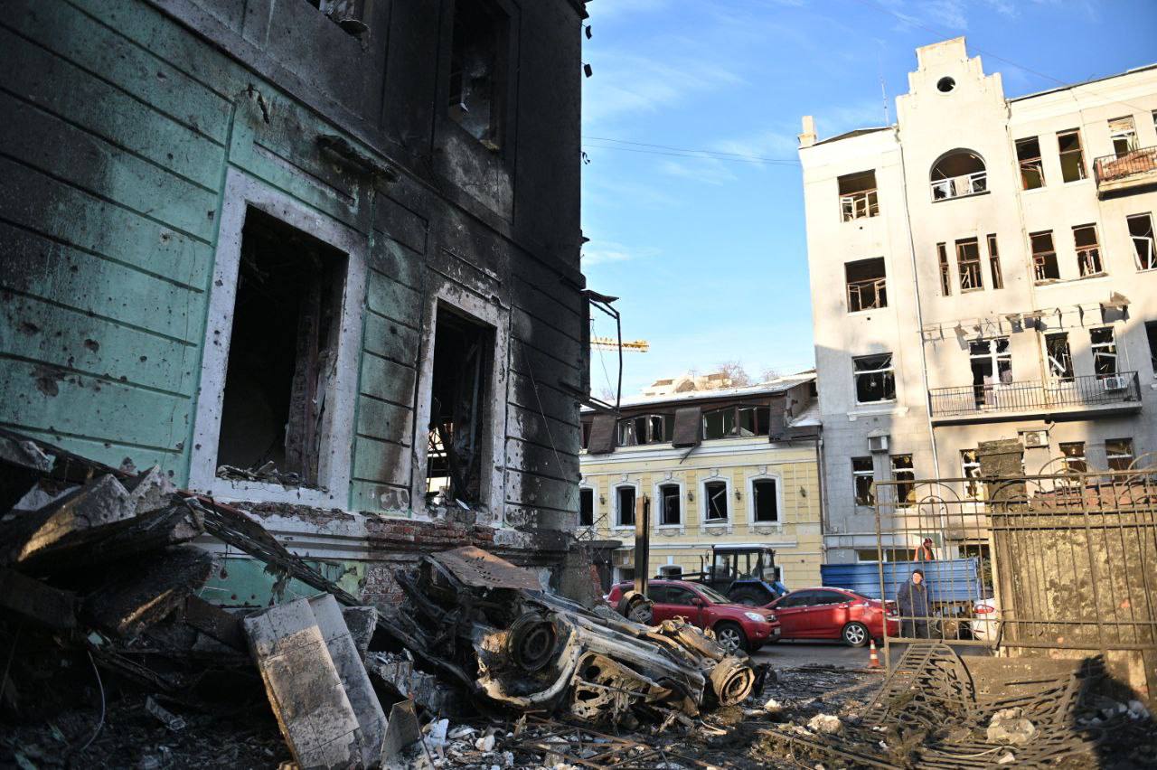 Удар по Харькову: среди раненых есть ребенок (фото) — фото